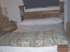 custom full size bed